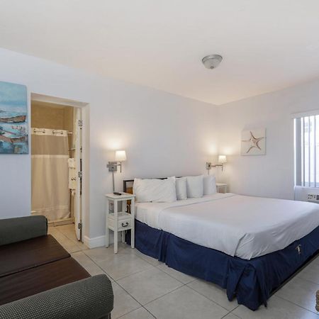 Hollywood Broadwalk Oceanside Hotel 외부 사진