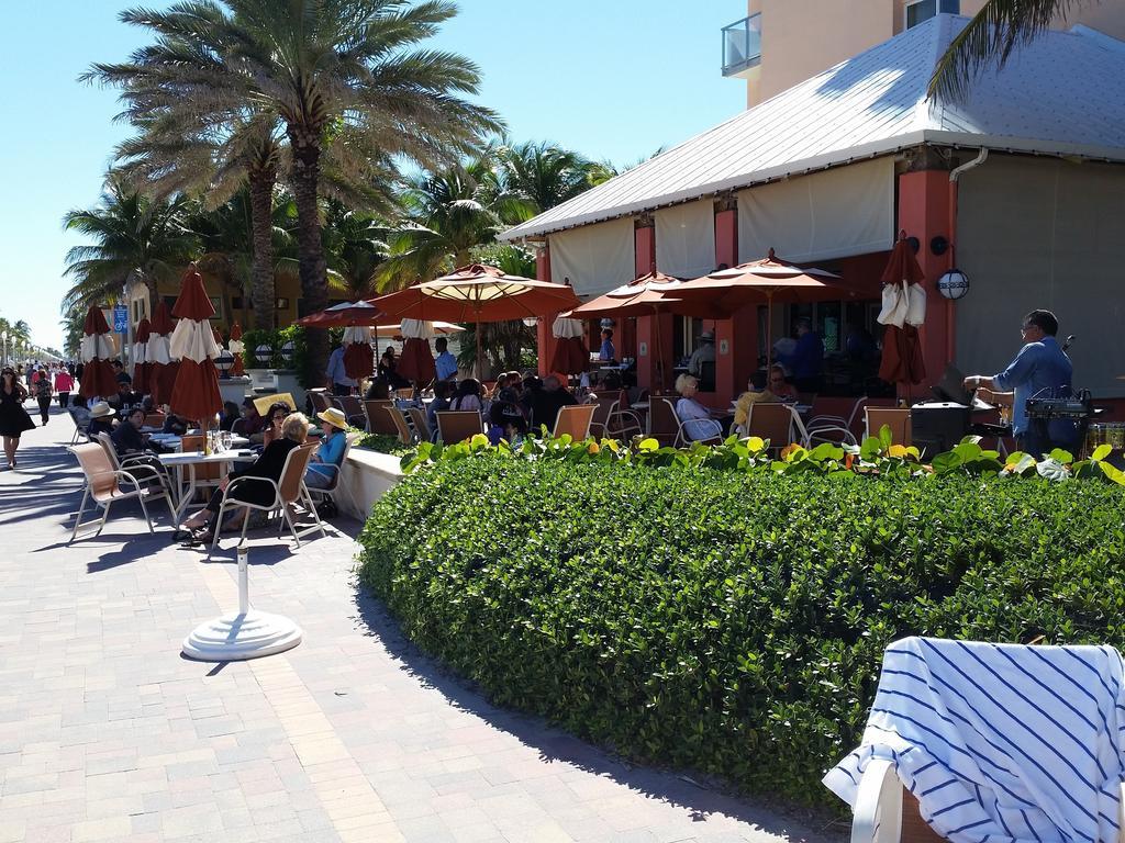 Hollywood Broadwalk Oceanside Hotel 객실 사진